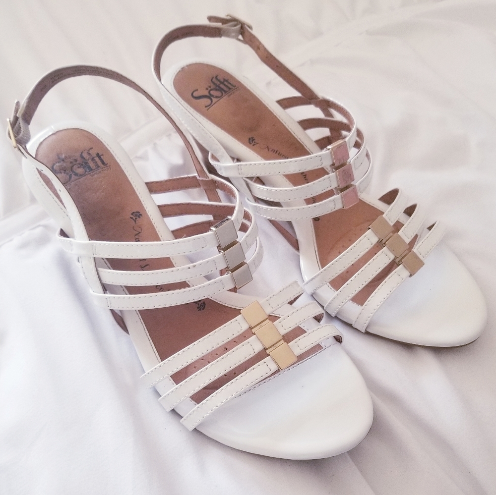 Söfft Strappy Wedge Sandal Gold size 9.5